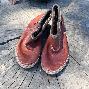 Beatrice Valenzuela Botines